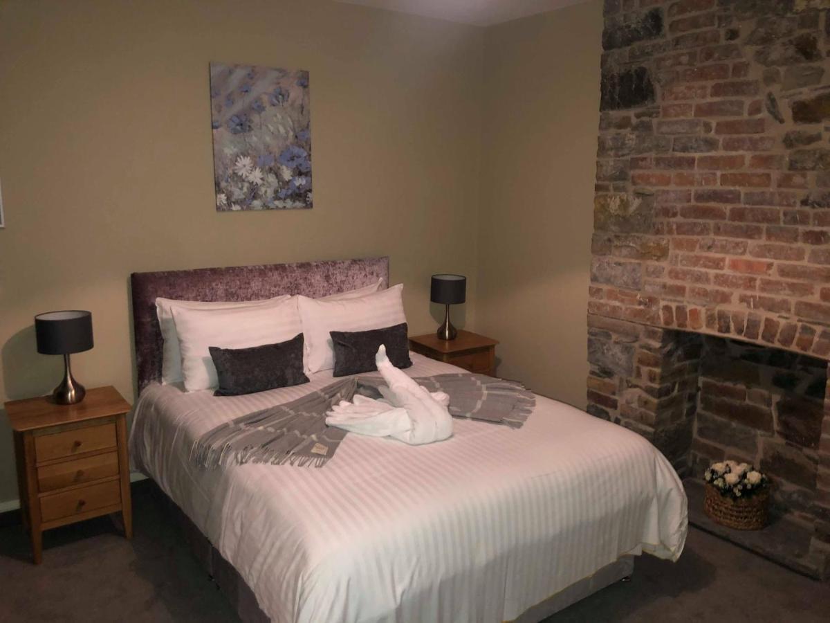 Tredegar Arms Hotel 外观 照片